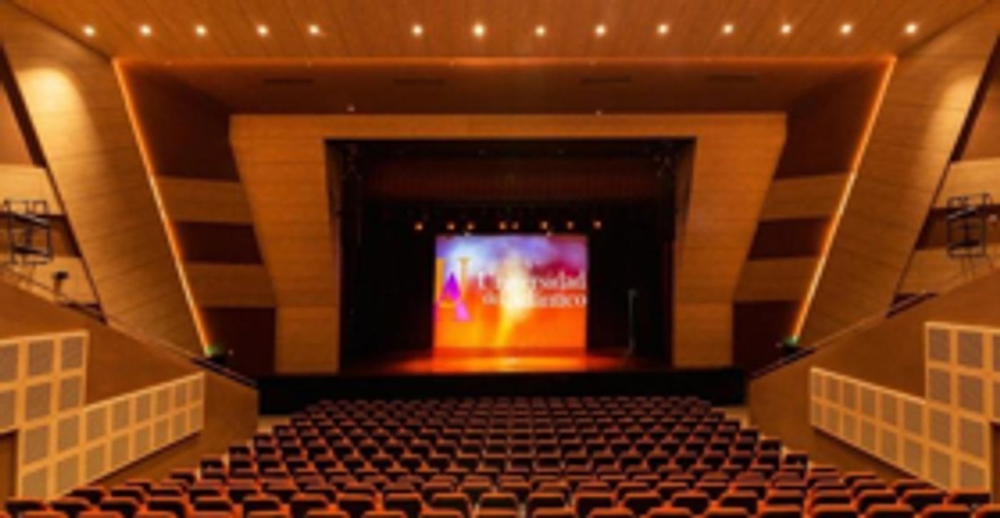 Chauvet Professional Ovation Provides Theatrical Looks at Colombia's University of Atlántico Chauvet Professional Ovation Provides Theatrical Looks at Colombia's University of Atlántico Image