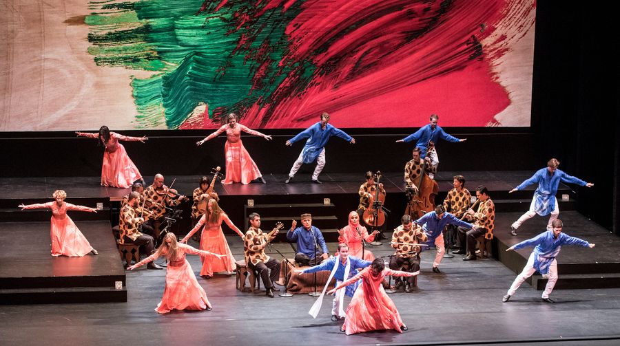 Review: MARK MORRIS DANCE GROUP Delivers a Finessed, Yet Disconnected, Persian Love Story Image