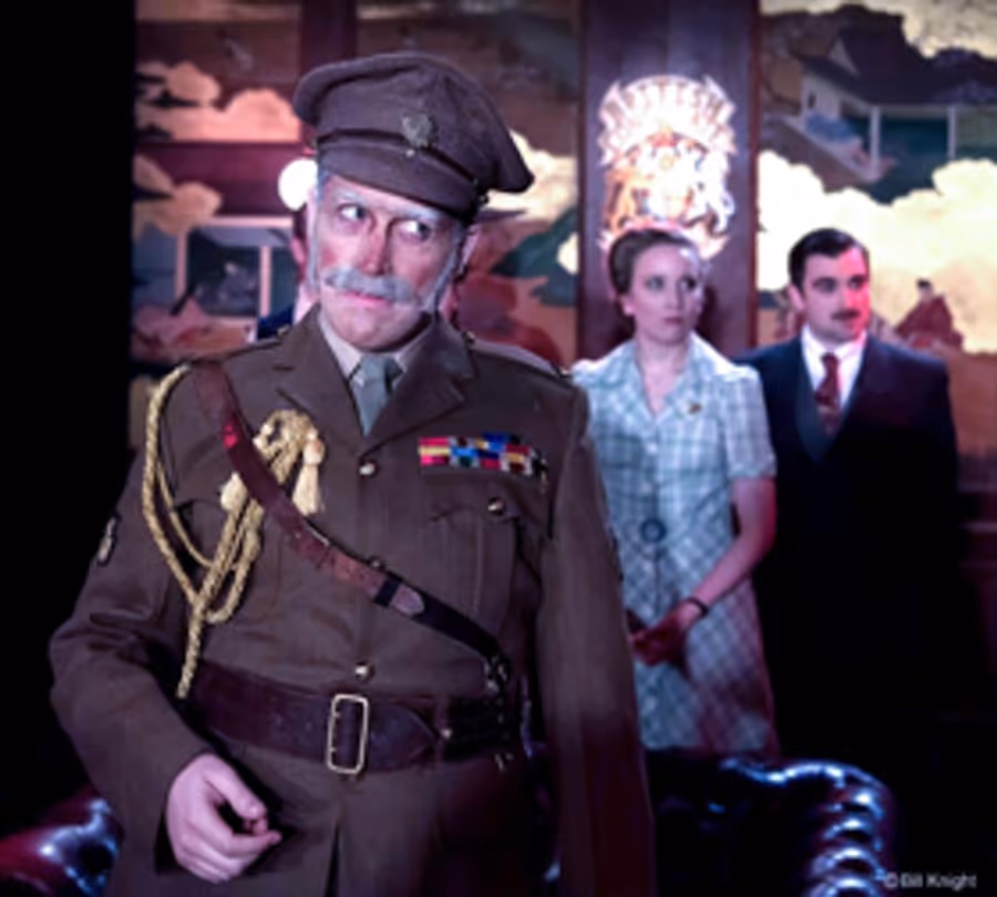 Review: THE MIKADO, King's Head Theatre Image