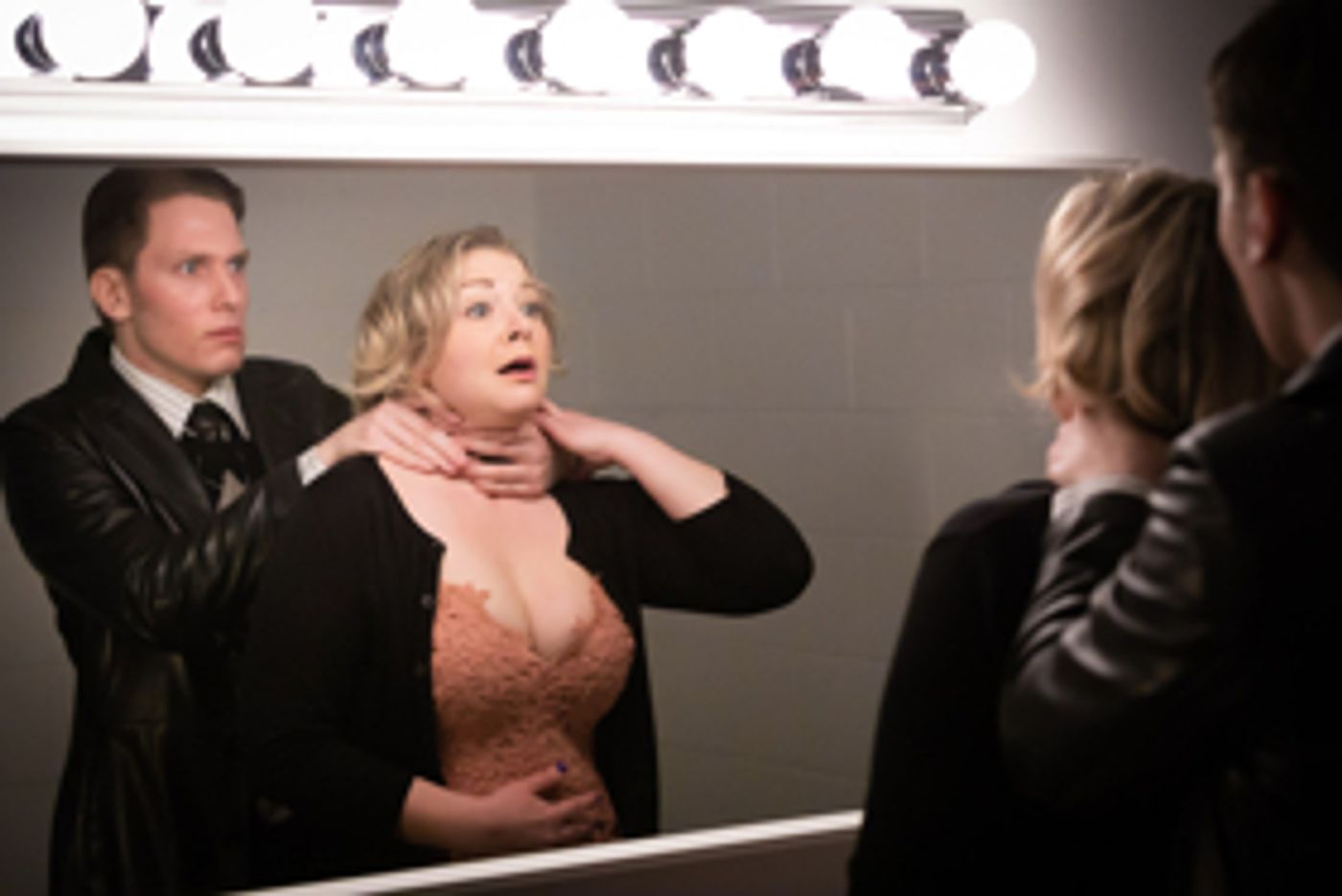 Review: CAPTIVATED: YOU Immersive but Lackluster Experience Disappoints its Audience  Image