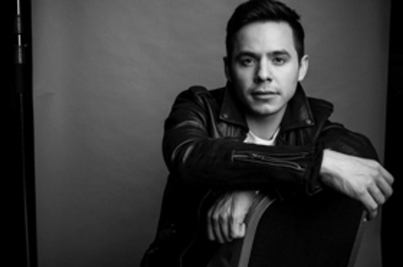 David Archuleta Debuts POSTCARDS IN THE SKY Video, Adds New Tour Dates David Archuleta Debuts POSTCARDS IN THE SKY Video, Adds New Tour Dates Image
