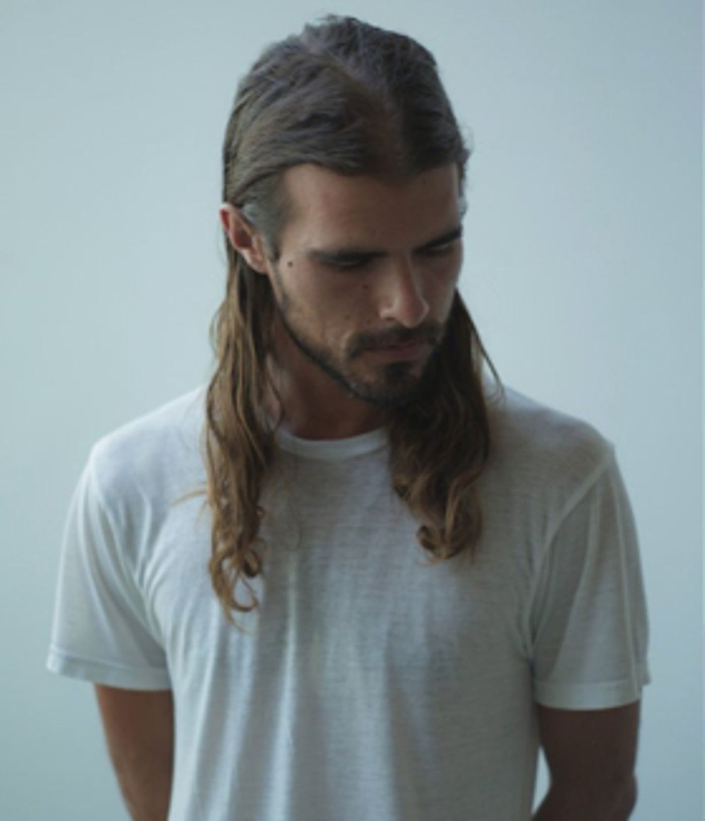 RUBEN AND THE DARK Shares New Track HURRICANE + Announce New Tour Dates  Image