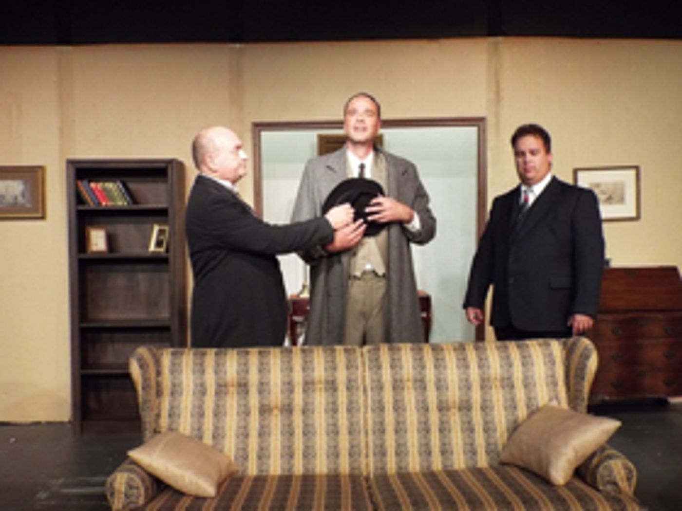 Review: JEEVES INTERVENES at Oyster Mill  Image