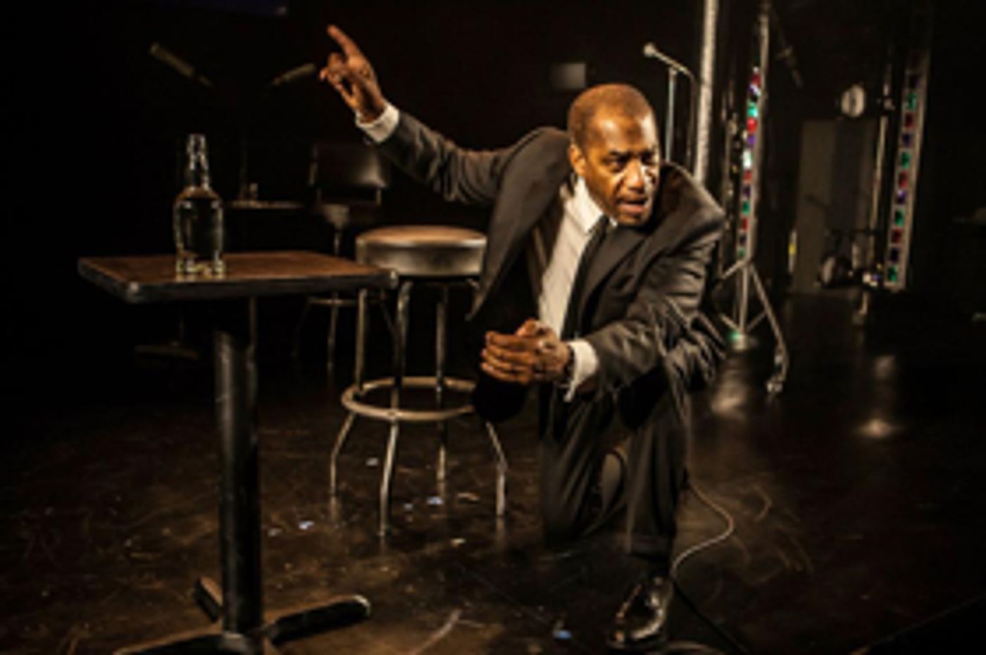 Review: Joe Morton Embodies Comedian and Activist Dick Gregory in TURN ME LOOSE  Image