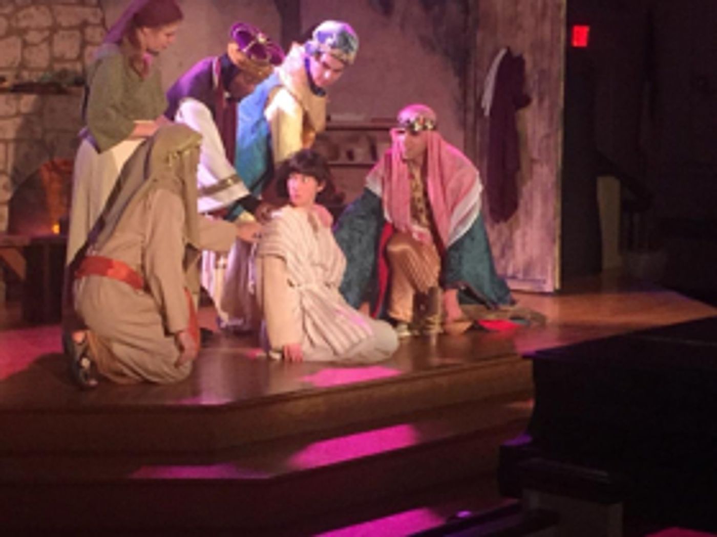 AMAHL AND THE NIGHT VISITORS Comes To The Hatbox  Image