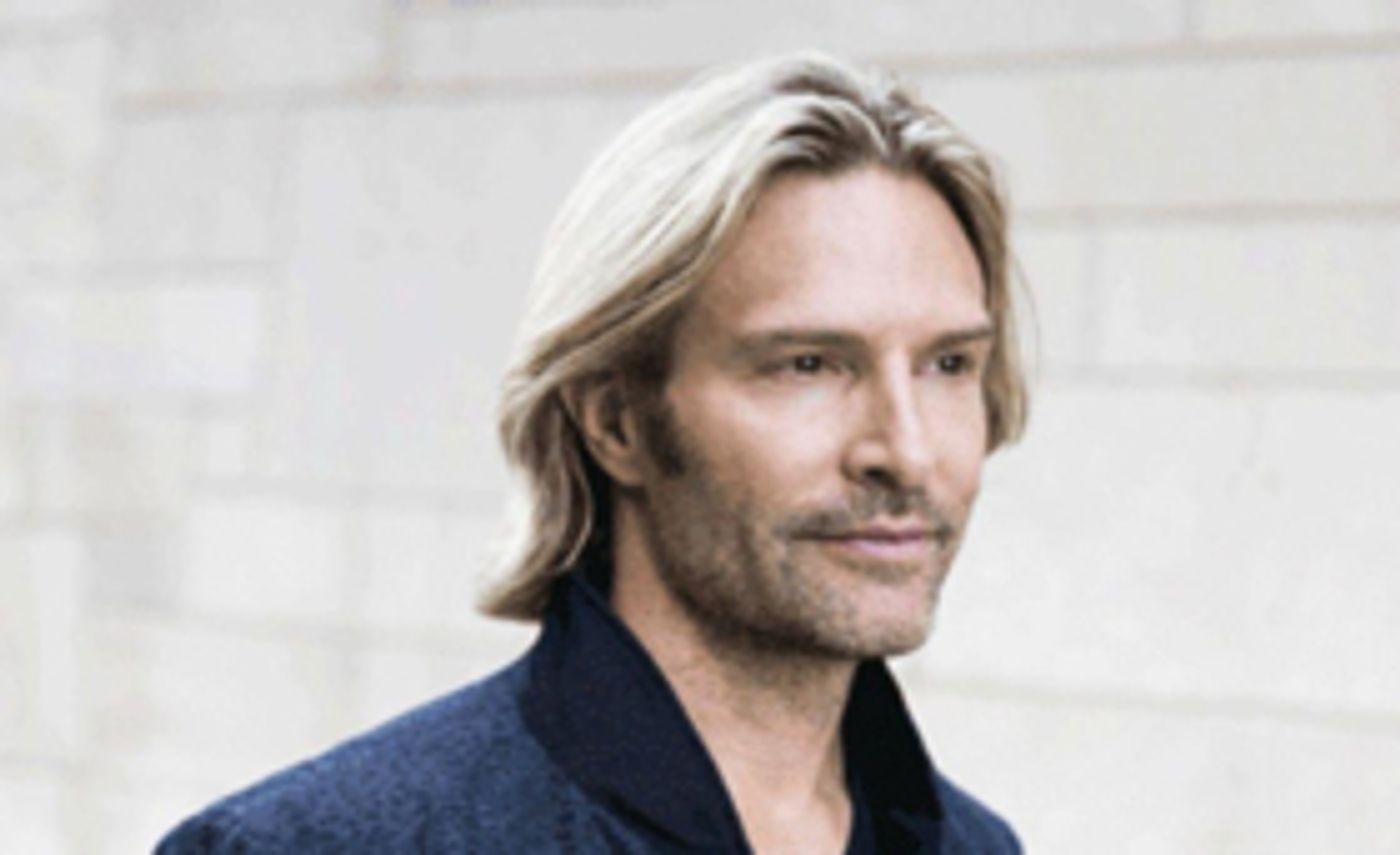 Grammy Winning Composer Eric Whitacre Signs Worldwide Publishing Agreement With Boosey & Hawkes  Image