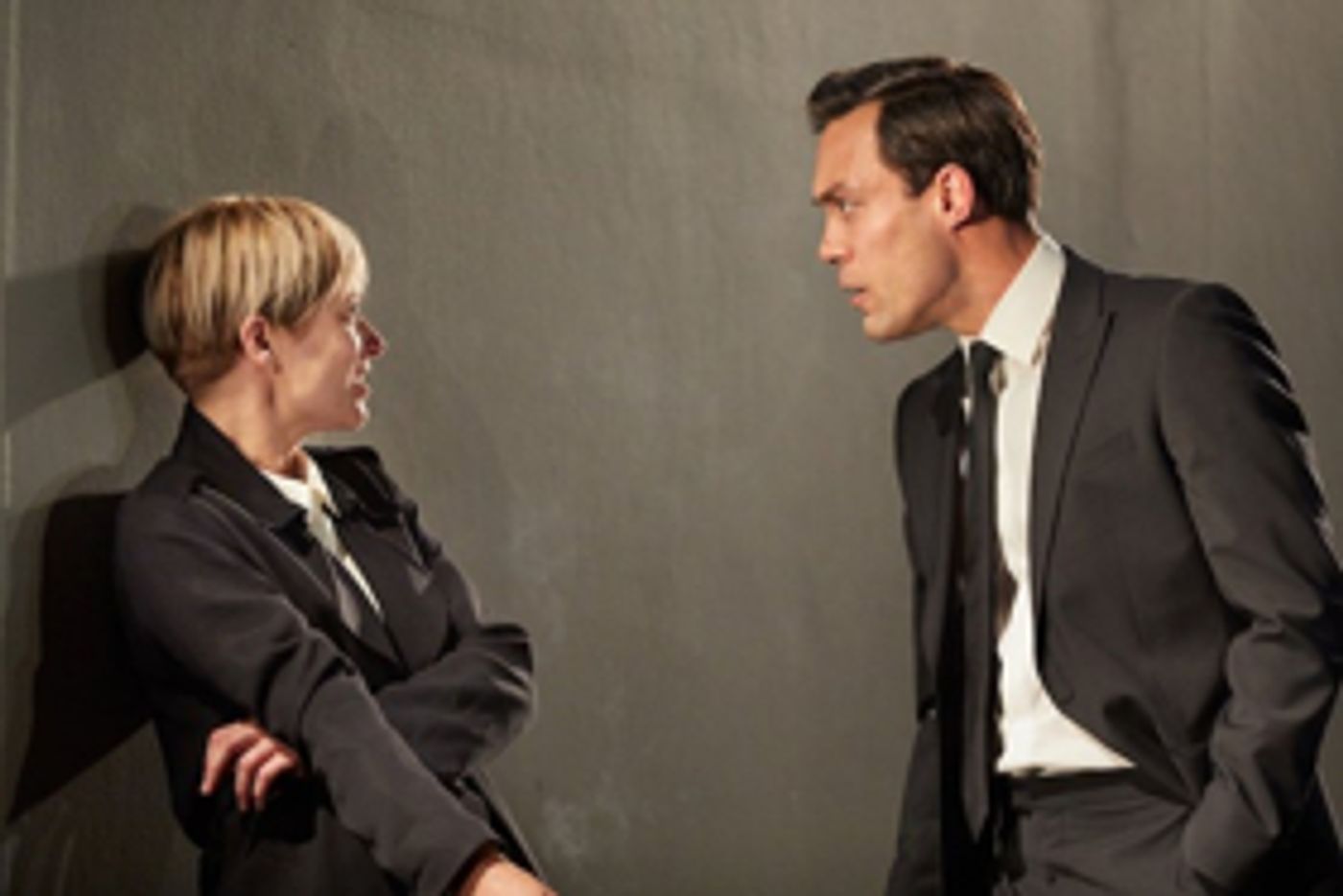 Review: I'M NOT RUNNING, National Theatre  Image