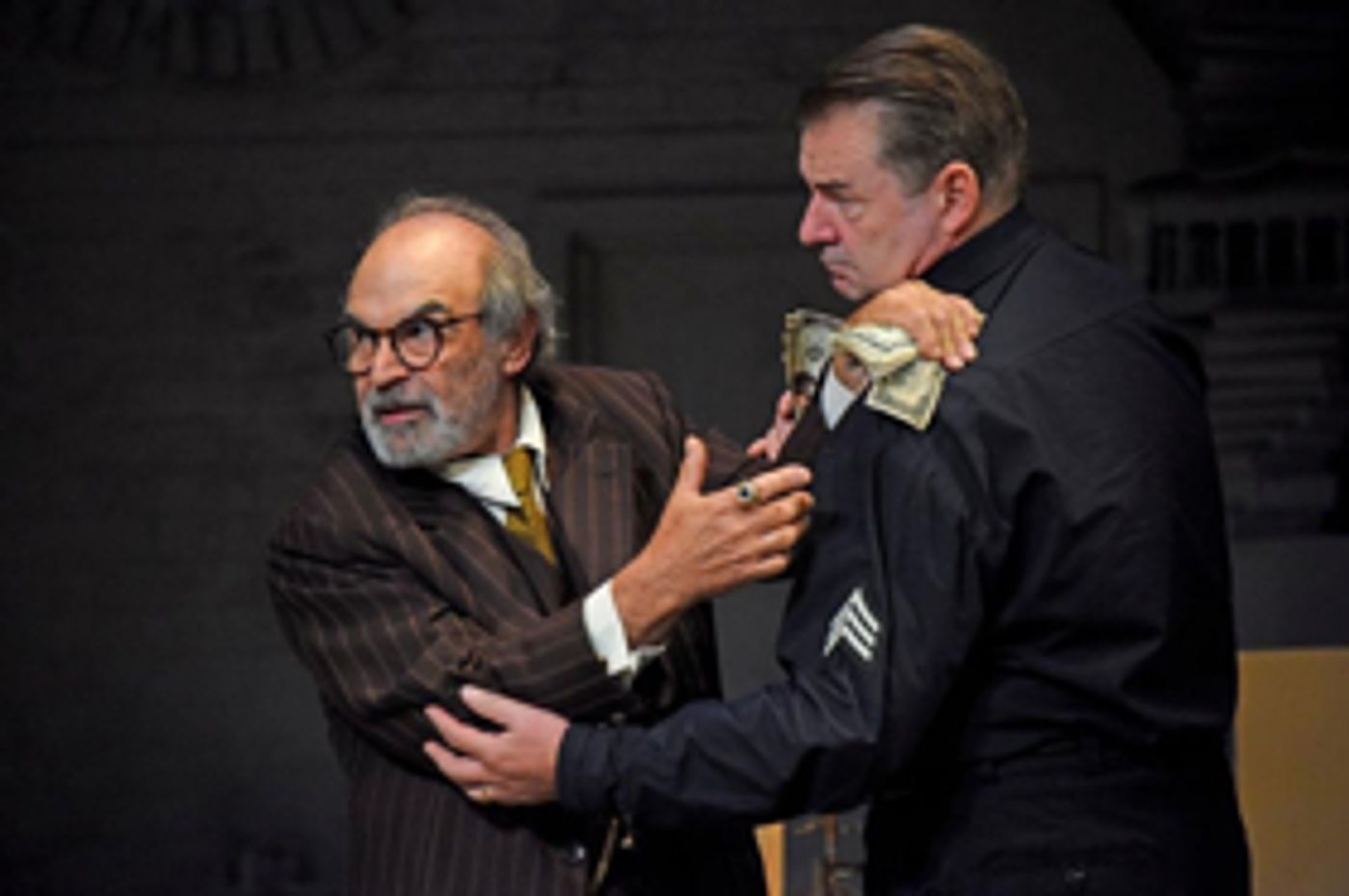 THE PRICE Will Transfer to the West End, Starring David Suchet And Brendan Coyle  Image