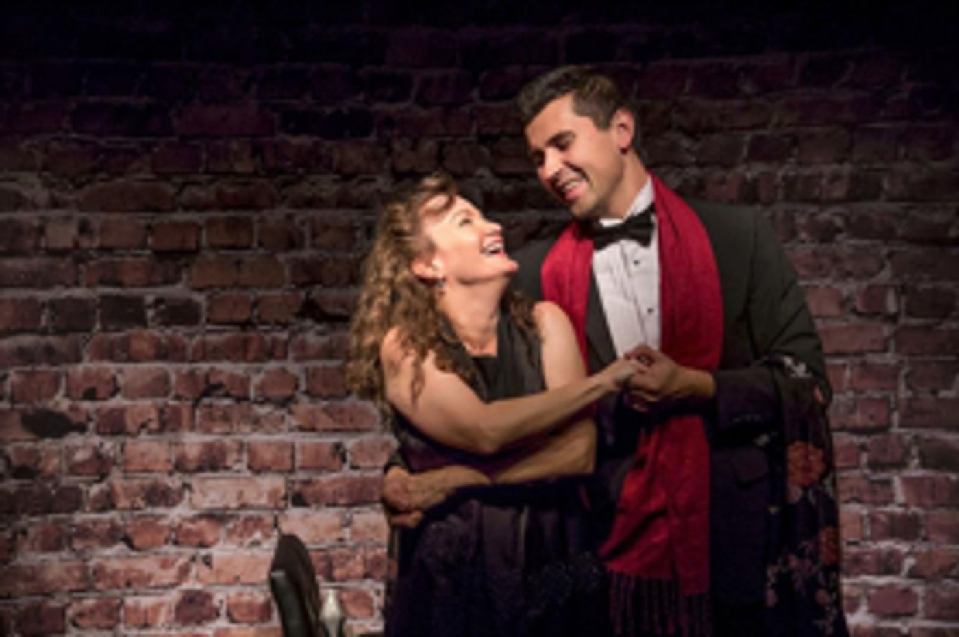 Review: A Dark Story And Bright Music In THREE DECEMBERS At The Kranzberg  Image