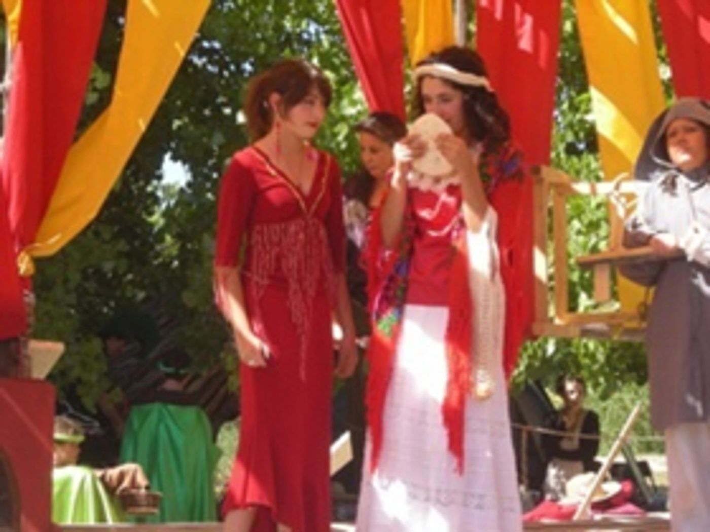 Santa Fe Public Libraries and Teatro Paraguas Present 'Cuentos De Primavera'  Image