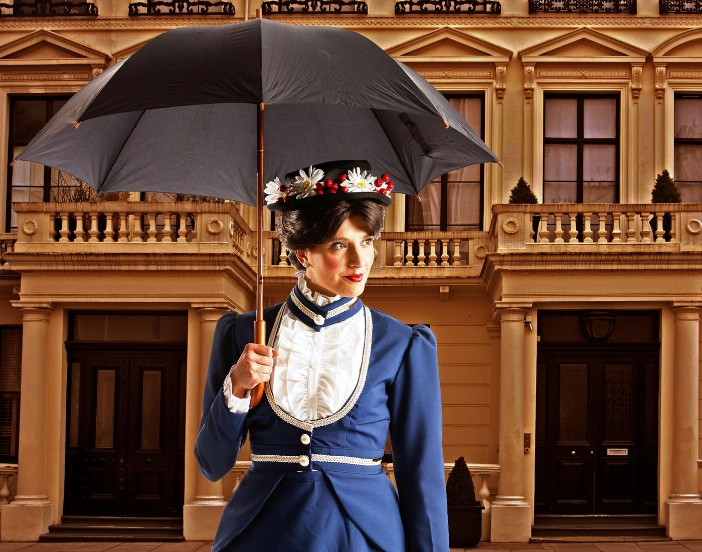 Review: MARY POPPINS at Candlelight Dinner Playhouse  Image