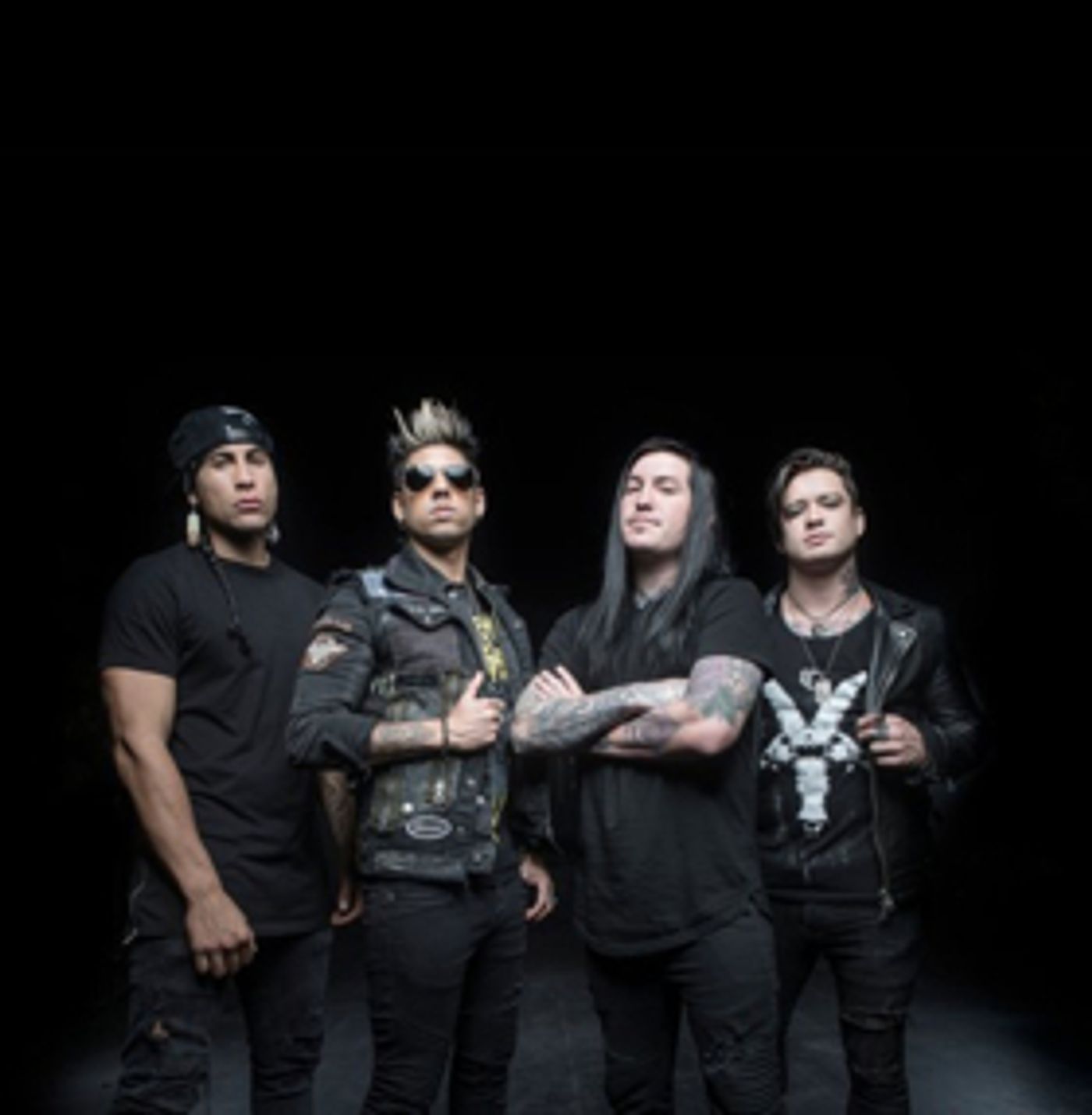 Escape The Fate Release New Single I AM HUMAN + Tour with Papa Roach Begins Next Month  Image