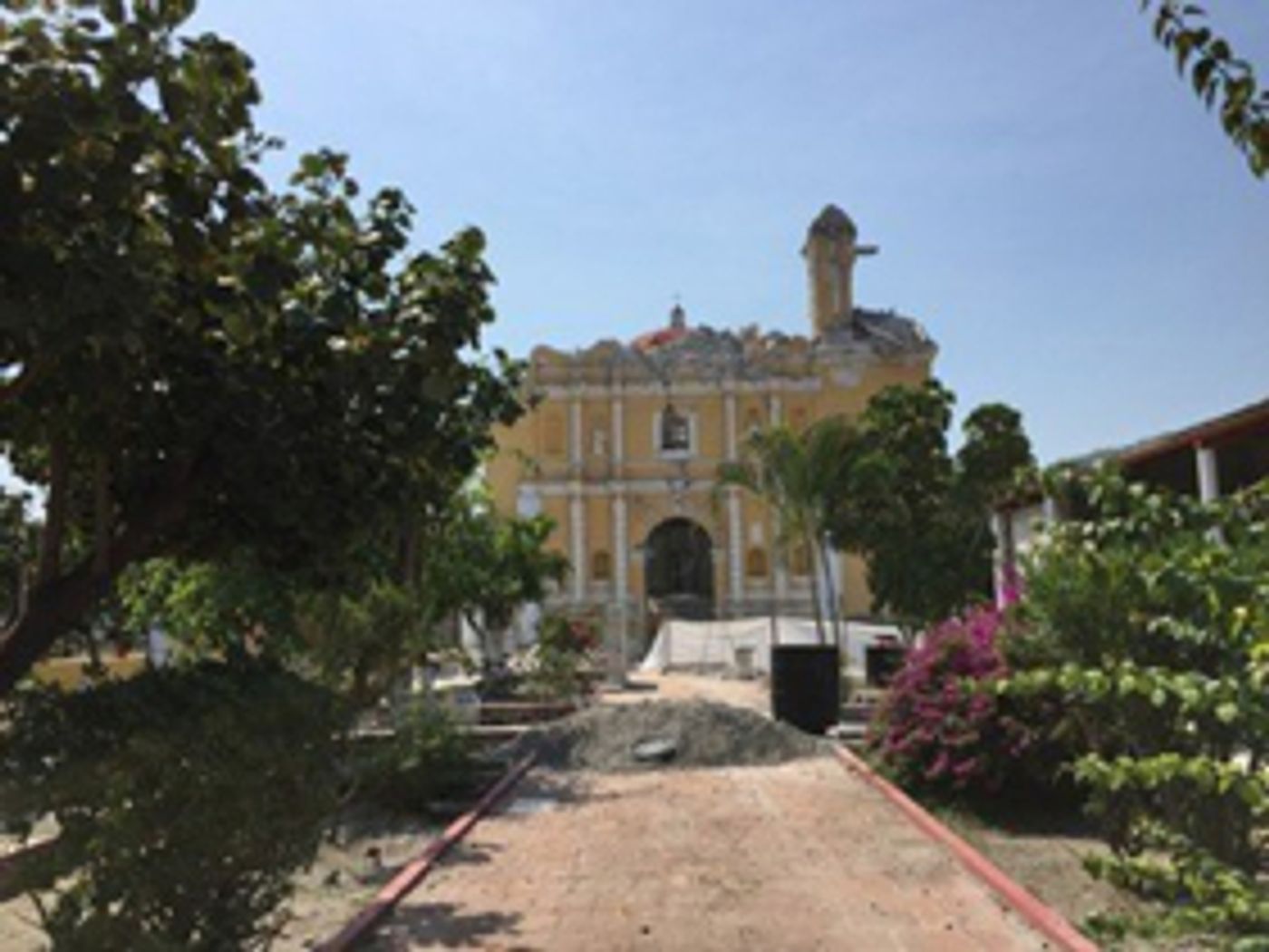 Discovery en Español Presents SEPT19MBRE: RELATO DE UN SISMO Discovery en Español Presents SEPT19MBRE: RELATO DE UN SISMO Image