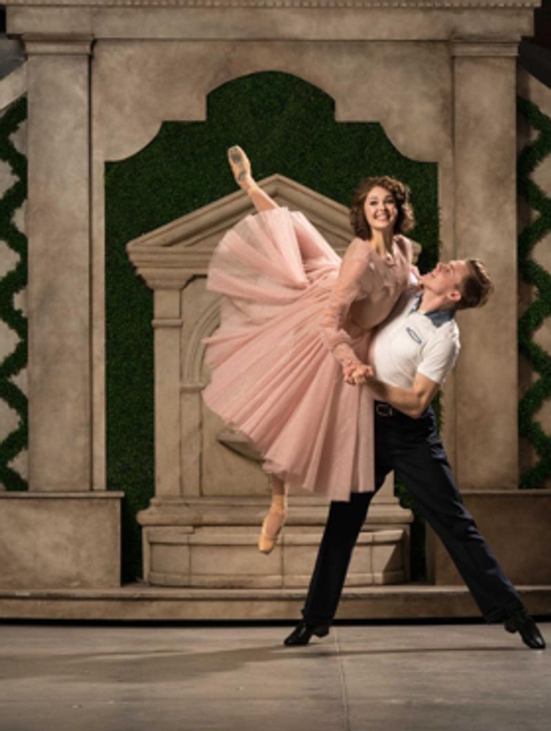Ballerina And Actress Juliet Doherty Stars In Regional Premiere Of AN AMERICAN IN PARIS Image