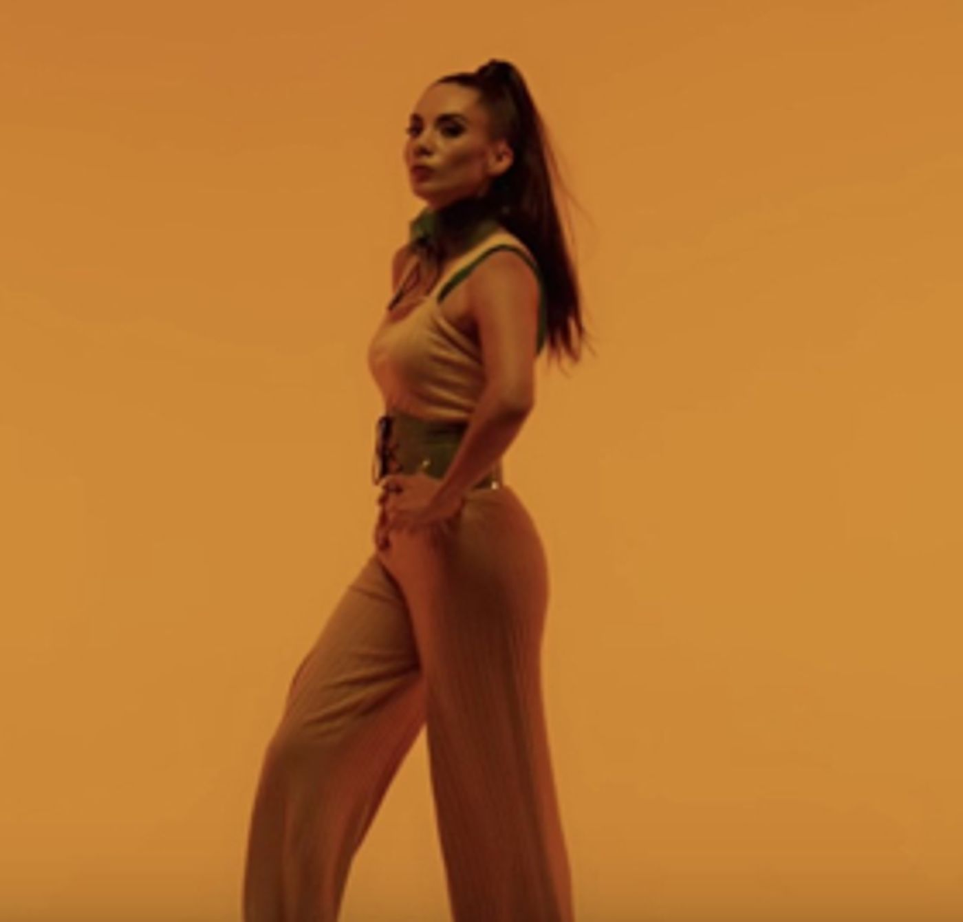 EDM Teen Prodigy Sophie Francis Releases Video For STAY UP EDM Teen Prodigy Sophie Francis Releases Video For STAY UP Image