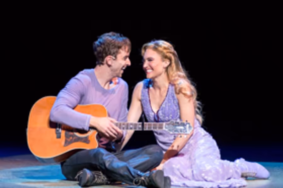 Review: PIPPIN at Music Theatre Wichita Image