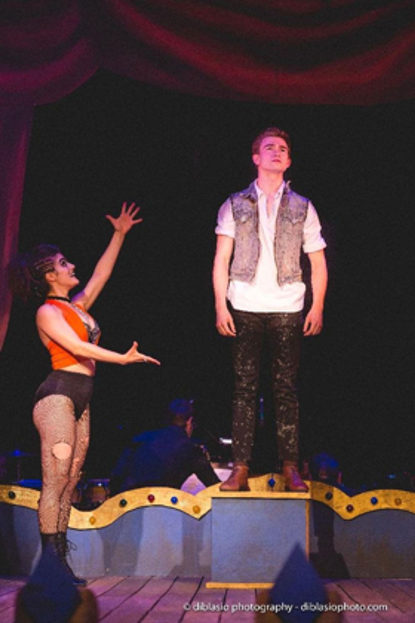 BWW Reviews: PIPPIN helps Weathervane find its corner in the sky  Image