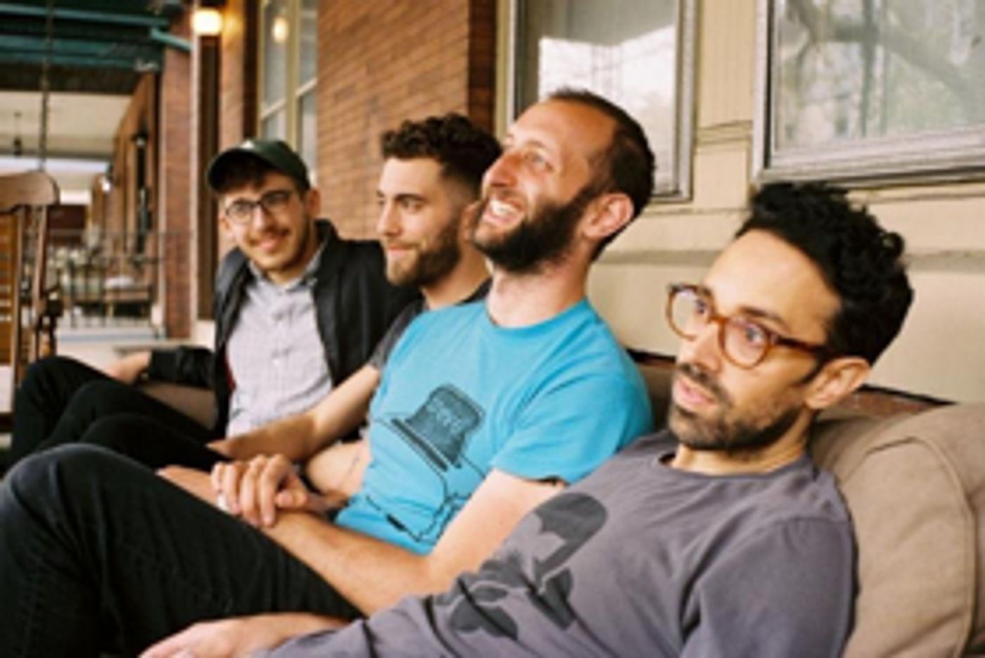 Brooklyn Post-Rock Band Good Looking Friends Share First Listen of Debut Album SETTLE IN Image