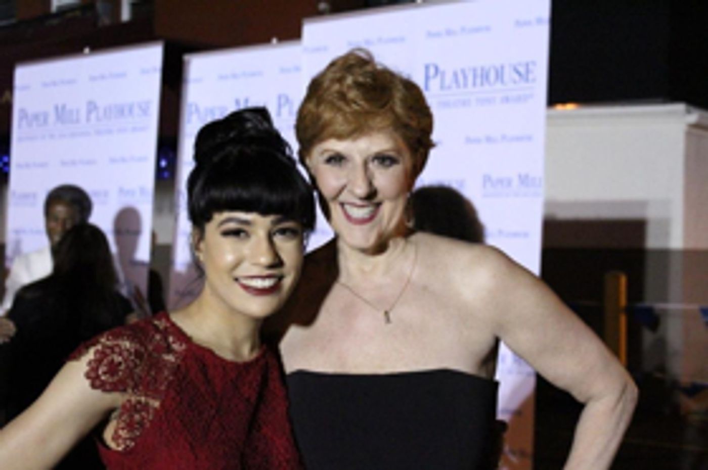 BWW Blog: Finding Love in a Tough World BWW Blog: Finding Love in a Tough World Image