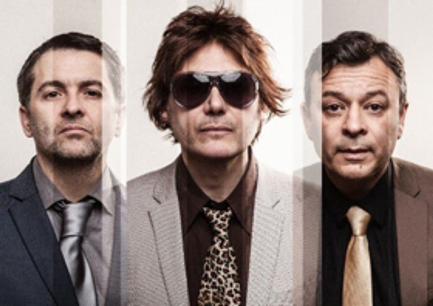 Manic Street Preachers Ready New Album RESISTANCE IS FUTILE for Release This Week Manic Street Preachers Ready New Album RESISTANCE IS FUTILE for Release This Week Image