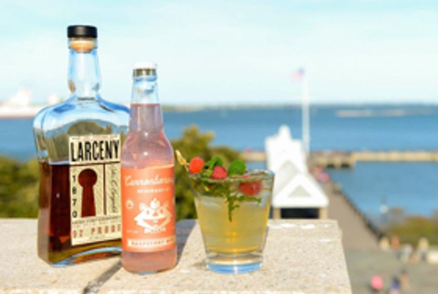 KENTUCKY DERBY Artisanal Mint Julep Recipes from Top Mixologists Image