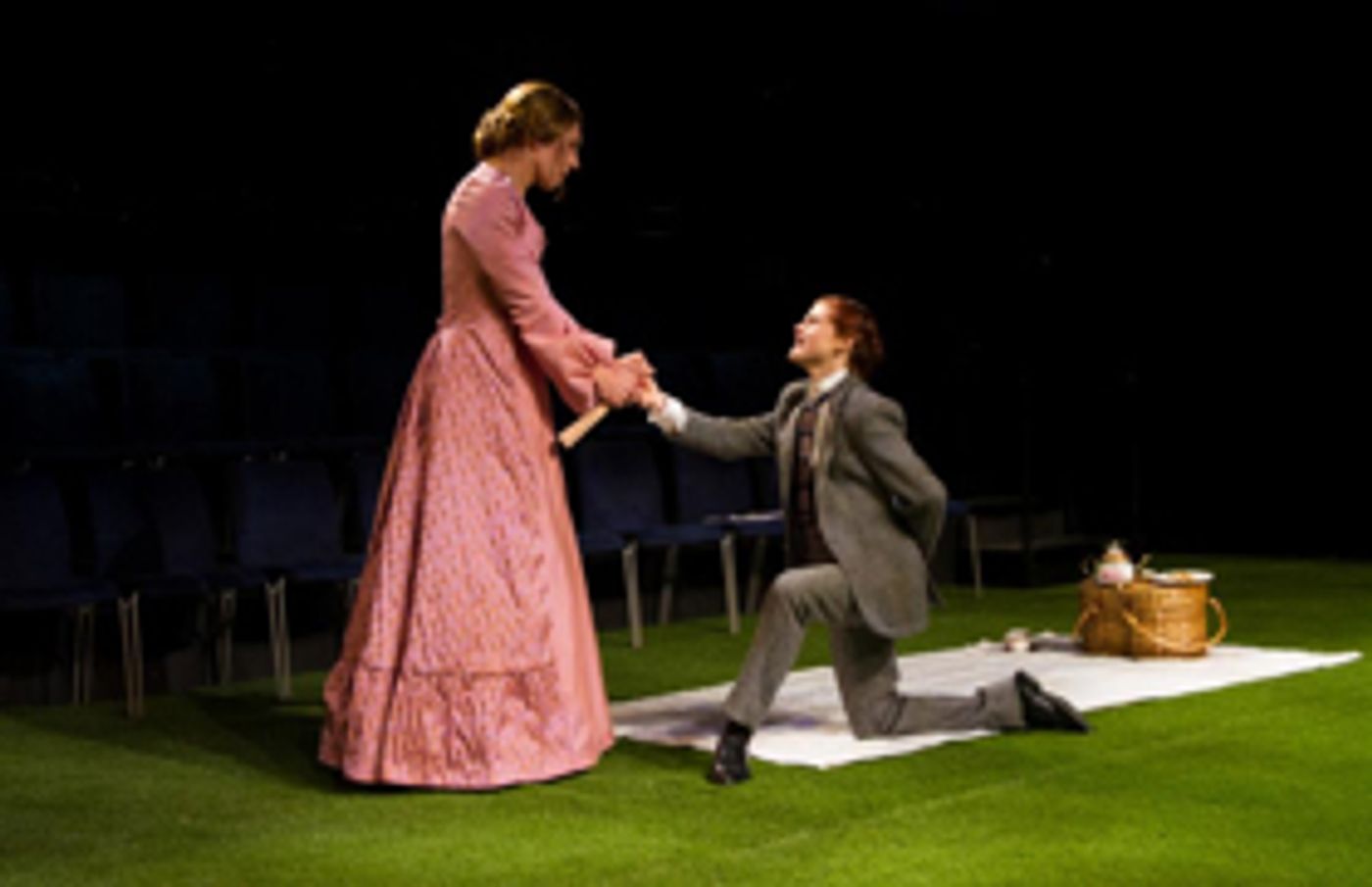 Review: Gender Takes Center Stage in THE IMPORTANCE OF BEING EARNEST  Image