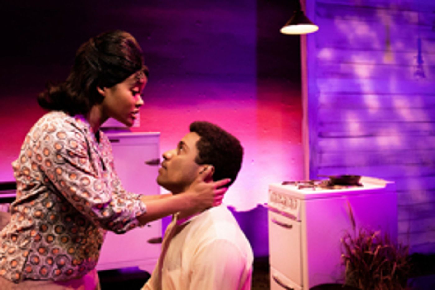 Review: TOO HEAVY FOR MY POCKET Reflects the Belief a Better Future was Possible in 1961  Image