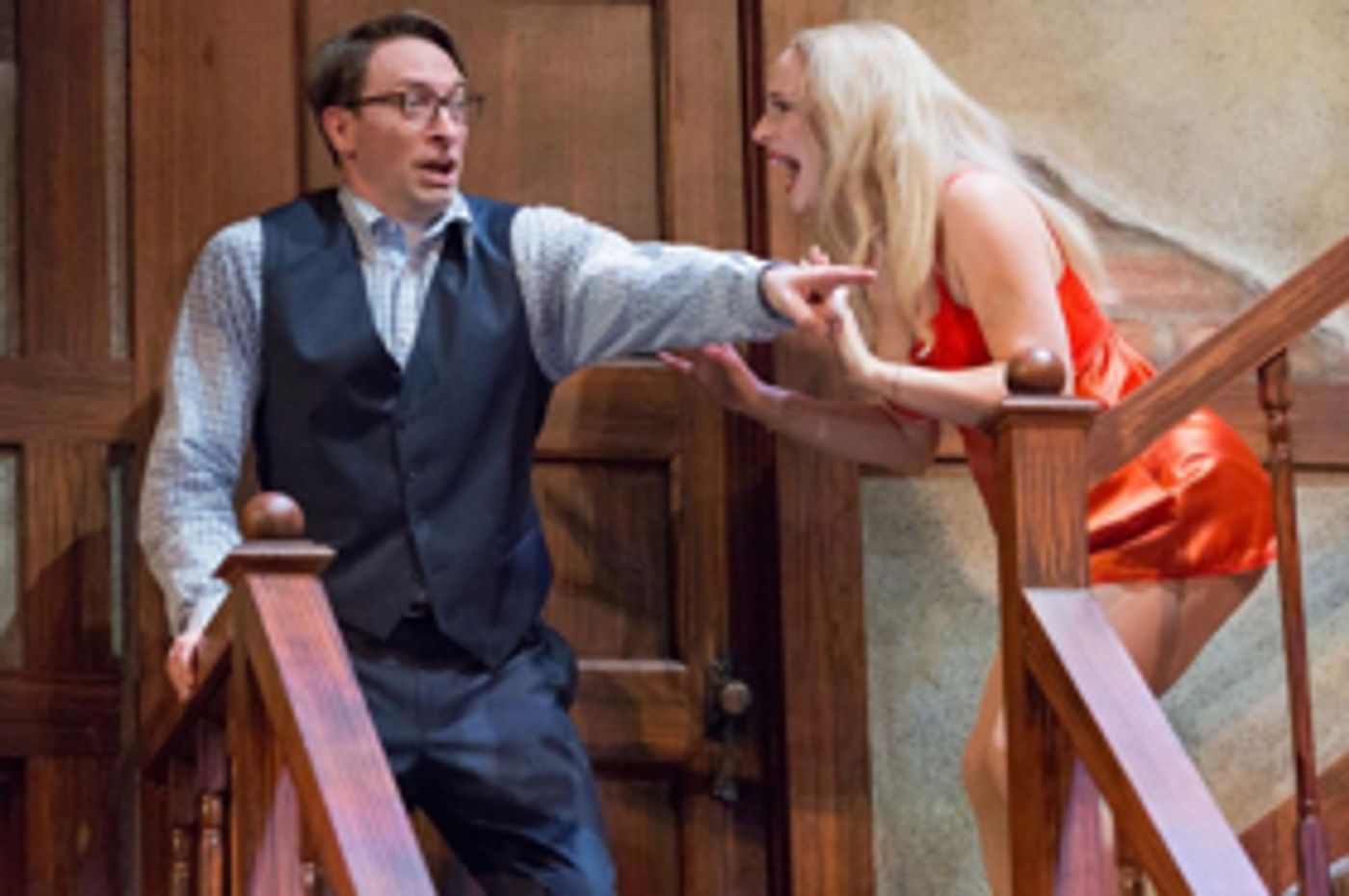 Review: Walnut's NOISES OFF = NONSENSE ON!  Image