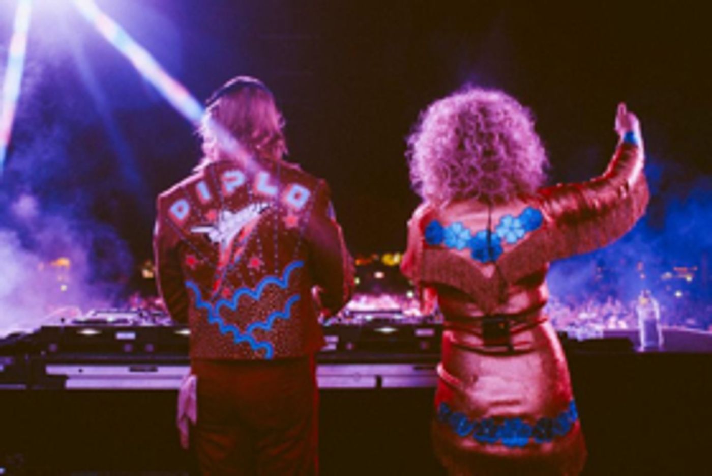 CAM Releases Acoustic Video For SO LONG CAM Releases Acoustic Video For SO LONG Image