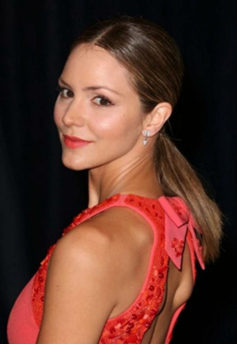 Order Up! Katharine McPhee to Take A Shift in WAITRESS on Broadway Image