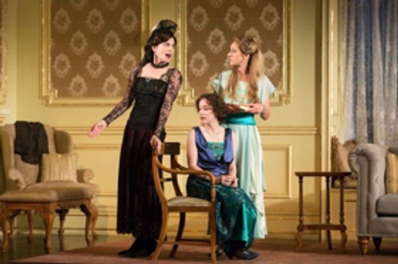 Crawley's On Stage: Stars Who Made Their Way from Downton to Broadway! Image