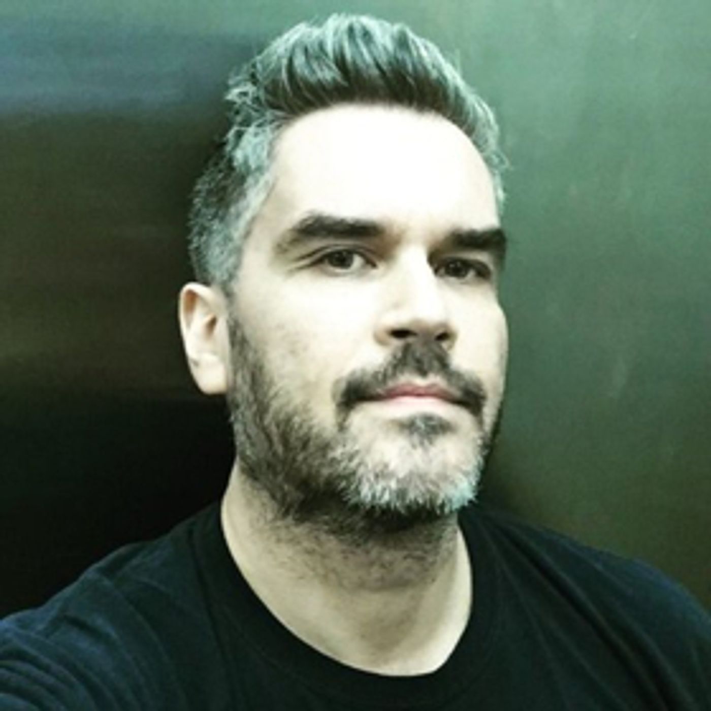 Former New York Times Digital Theater Editor Erik Piepenburg Joins Serino Coyne  Image