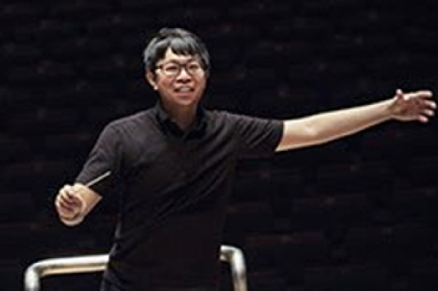 Lunar New Year Concert Features Kahchun Wong in His Philharmonic Debut Lunar New Year Concert Features Kahchun Wong in His Philharmonic Debut Image