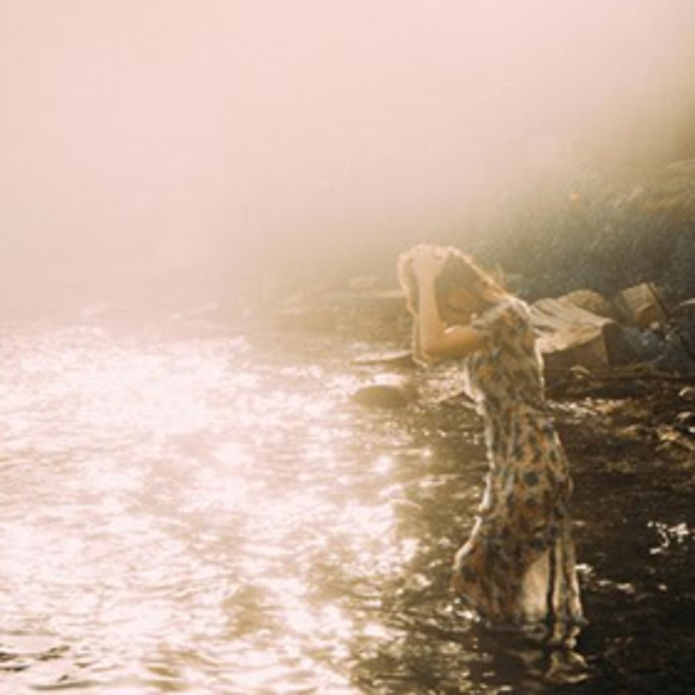 Ella Vos Debuts New Song CAST AWAY Ella Vos Debuts New Song CAST AWAY Image