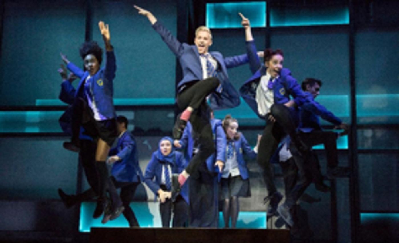 Lee Ross and Rebecca McKinnis To Join the Cast of EVERYBODY'S TALKING ABOUT JAMIE  Image