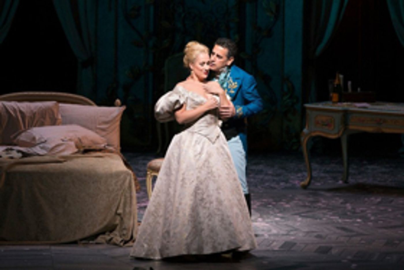 Review: Damrau's a Top Violetta with the Met's New Maestro Nezet-Seguin in LA  TRAVIATA from Mayer  Image