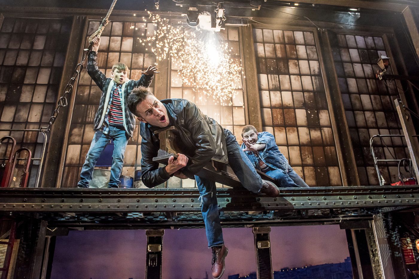Interview: Gary Lucy Talks THE FULL MONTY UK Tour  Image