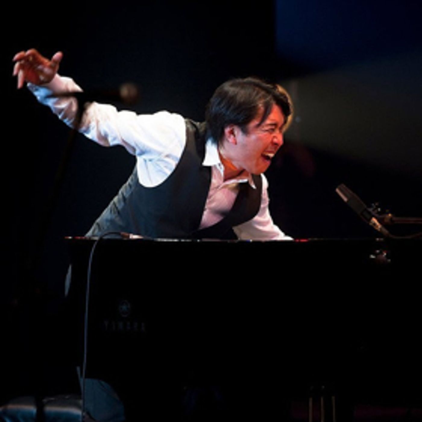Celebrated Jazz/Classical Pianist Makoto Ozone Announces First NYC Solo Recital in 30+ Years Celebrated Jazz/Classical Pianist Makoto Ozone Announces First NYC Solo Recital in 30+ Years Image