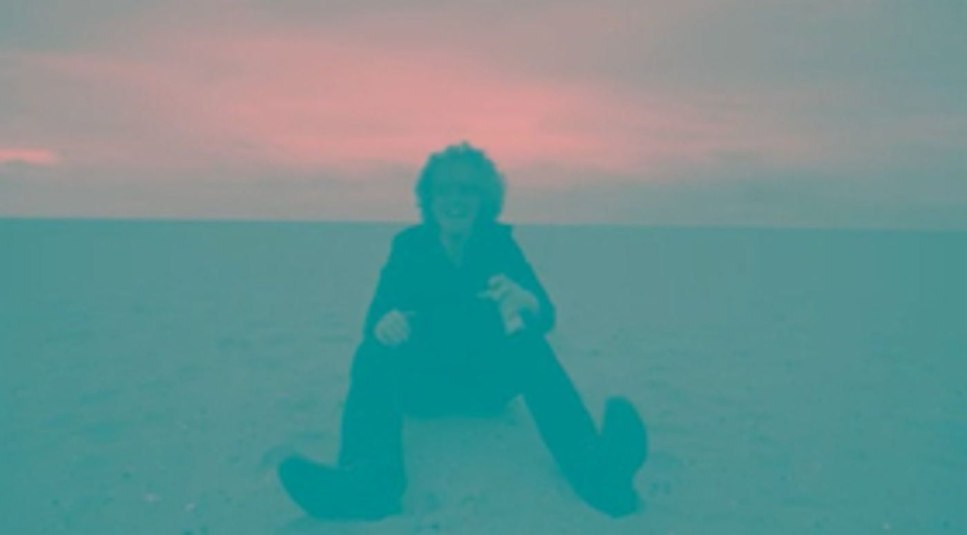 Longwave Share Music Video For Return Single STAY WITH ME Longwave Share Music Video For Return Single STAY WITH ME Image