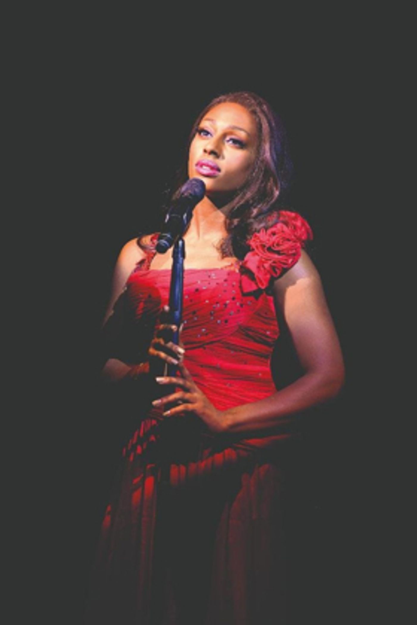 Alexandra Burke Returns To Starring Role Of Rachel Marron In UK Tour Of THE BODYGUARD Alexandra Burke Returns To Starring Role Of Rachel Marron In UK Tour Of THE BODYGUARD Image