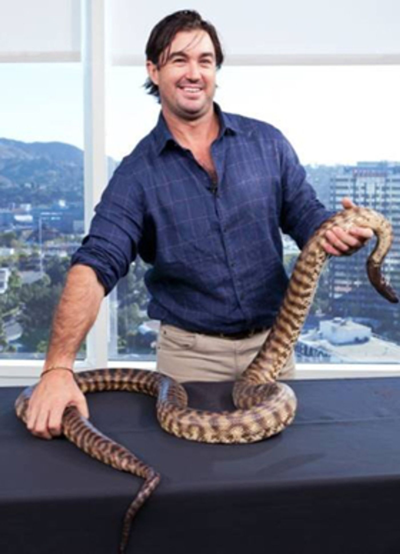 E! Shares Clips From DAILY POP with Matt Wright & Guest Co-Hosts Nina Parker and Morgan Stewart E! Shares Clips From DAILY POP with Matt Wright & Guest Co-Hosts Nina Parker and Morgan Stewart Image