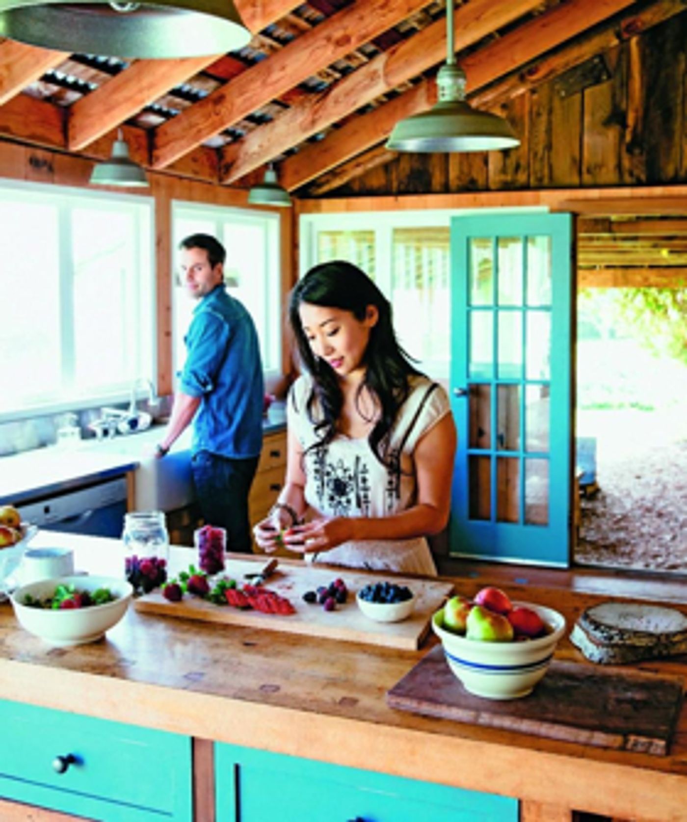 NEWLYWED COOKBOOK Inspires You to Cook Great Recipes Together  Image