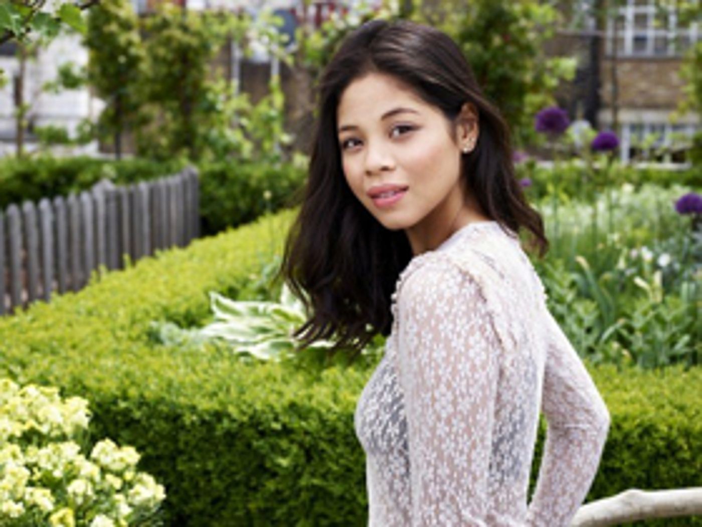 Eva Noblezada Adds Two Performances to Her Residency at The Green Room 42  Image