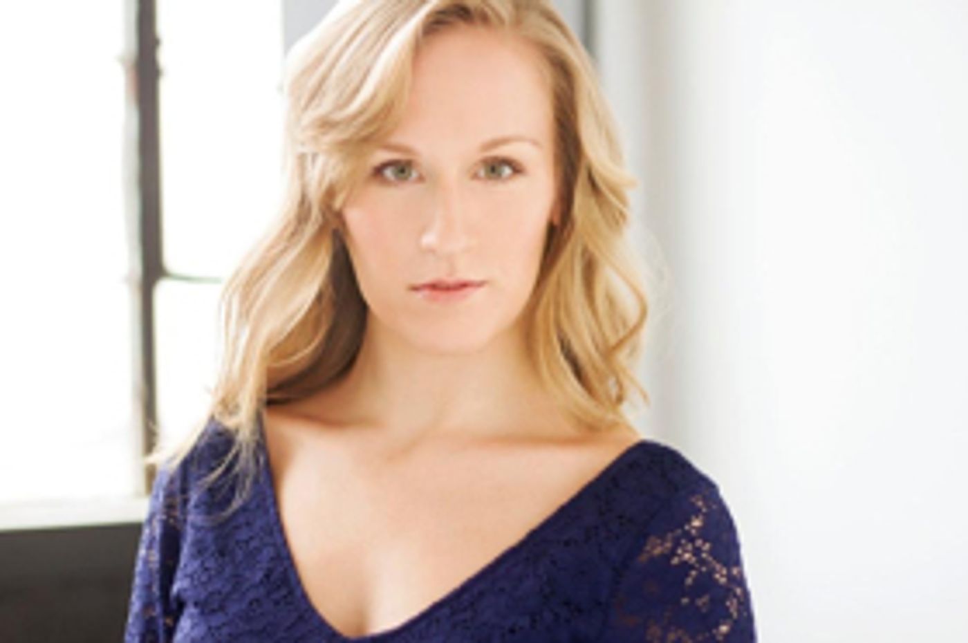 Not a Bad Idea! Stephanie Torns to Play Jenna in WAITRESS Through Jan 6  Image