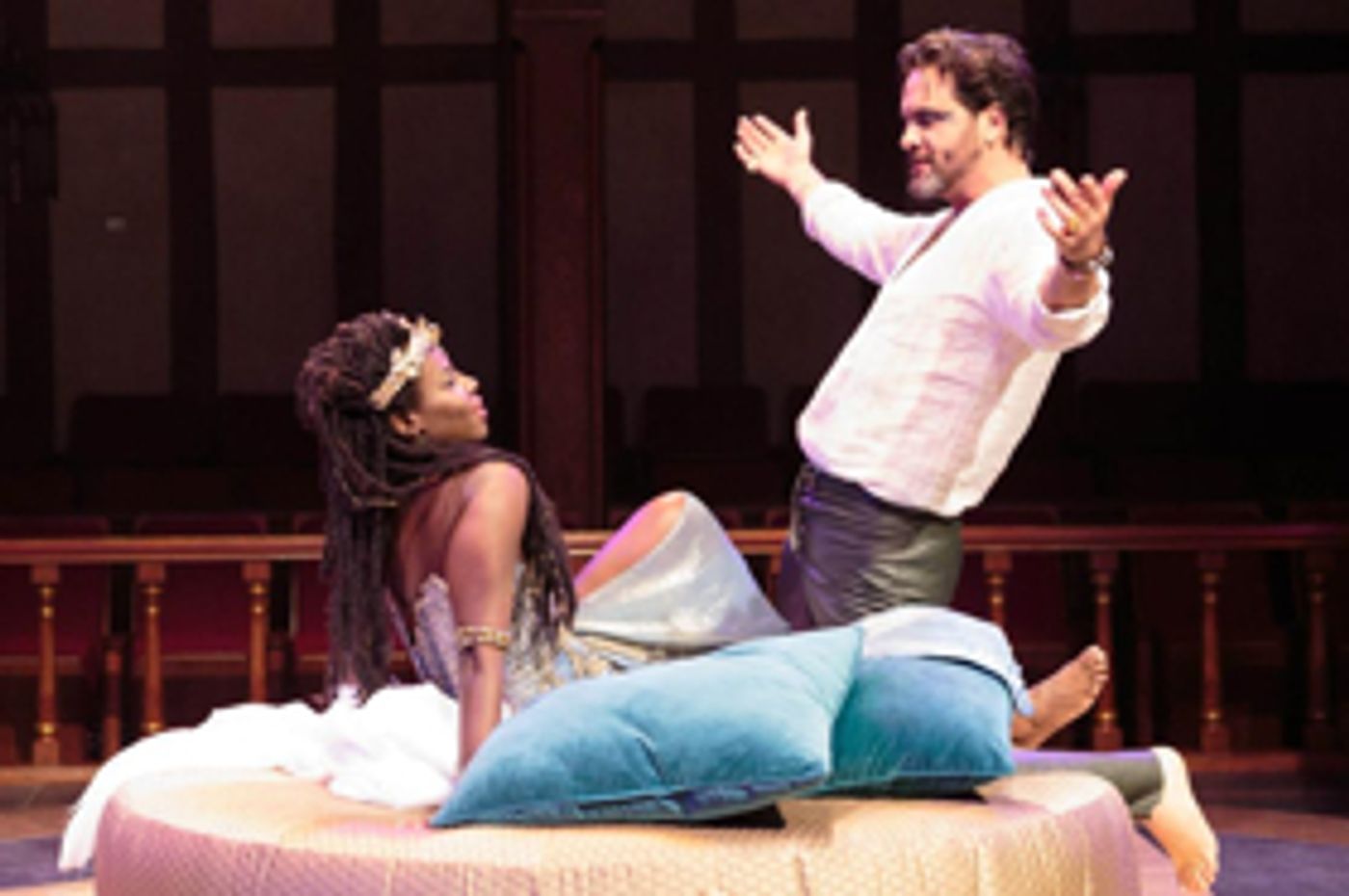 Review: Close Up ANTONY AND CLEOPATRA at Folger Theatre Image