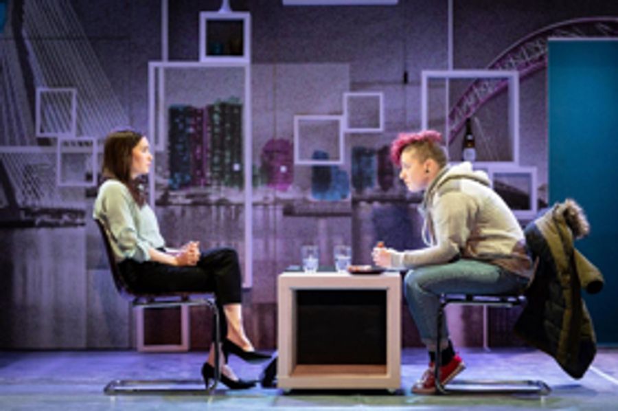 Review: ROTTERDAM, Rose Theatre Image