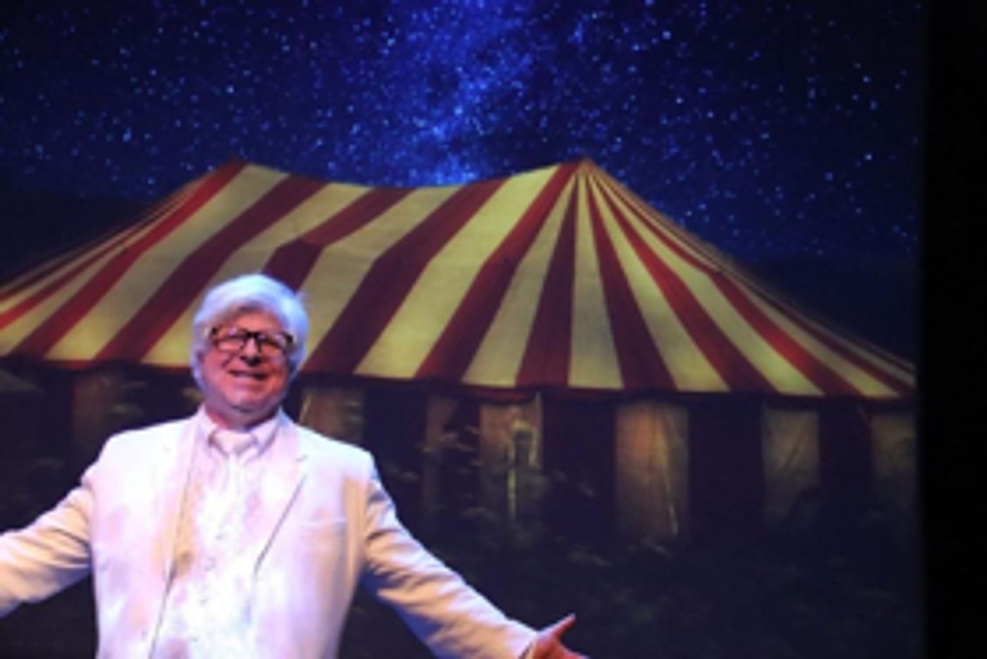 Review: World Premiere MARTIANS: AN EVENING WITH RAY BRADBURY Takes Audiences on an Imaginative Journey to Life on Mars  Image