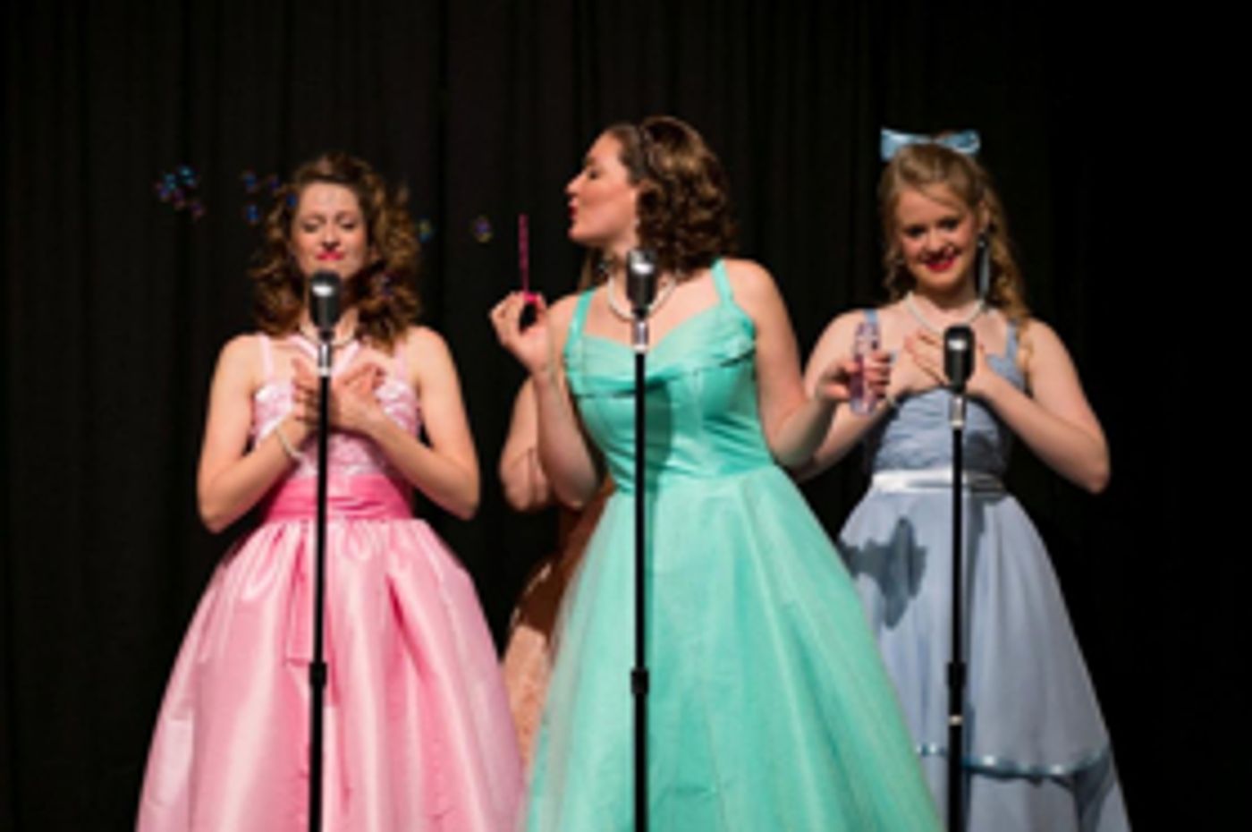 Servant Stage Presents THE MARVELOUS WONDERETTES  Image