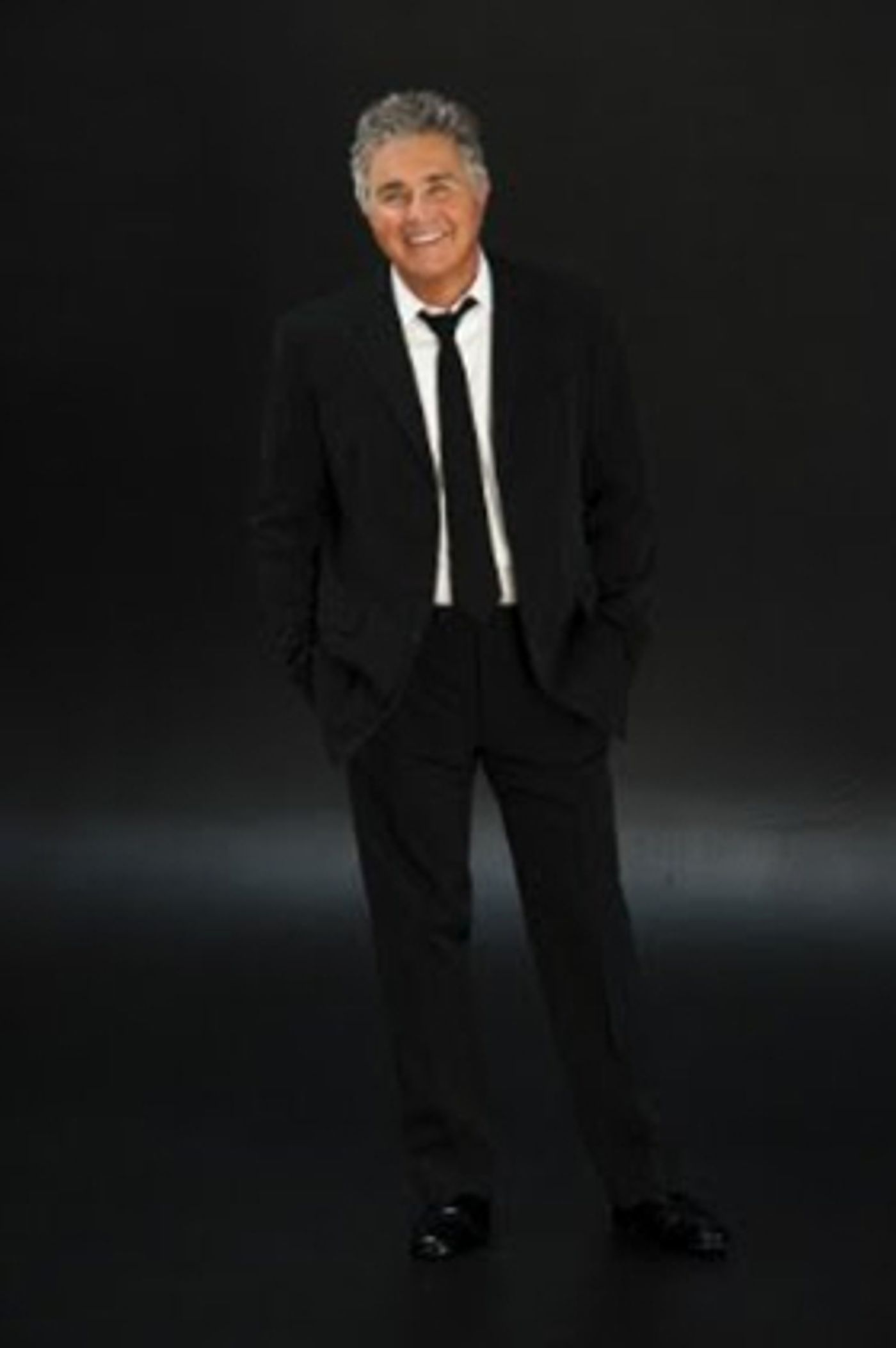 Steve Tyrell Adds Performance to Cafe Carlyle Residency  Image