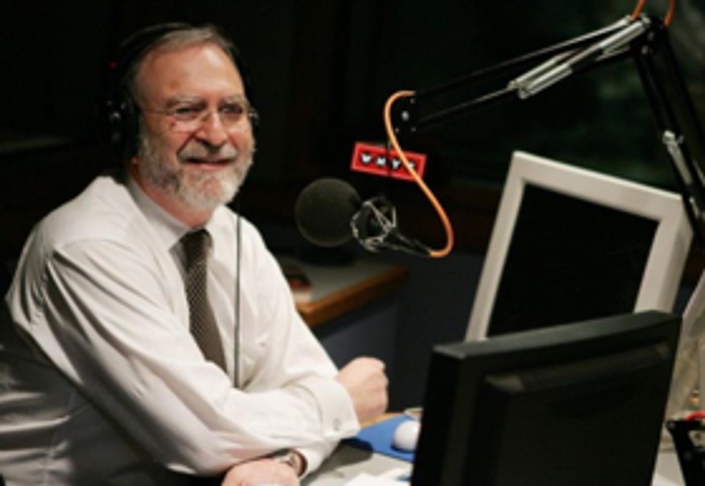 WNYC Fires Public Radio Hosts Leonard Lopate & Jonathan Schwartz for 'Inappropriate Behavior'  Image